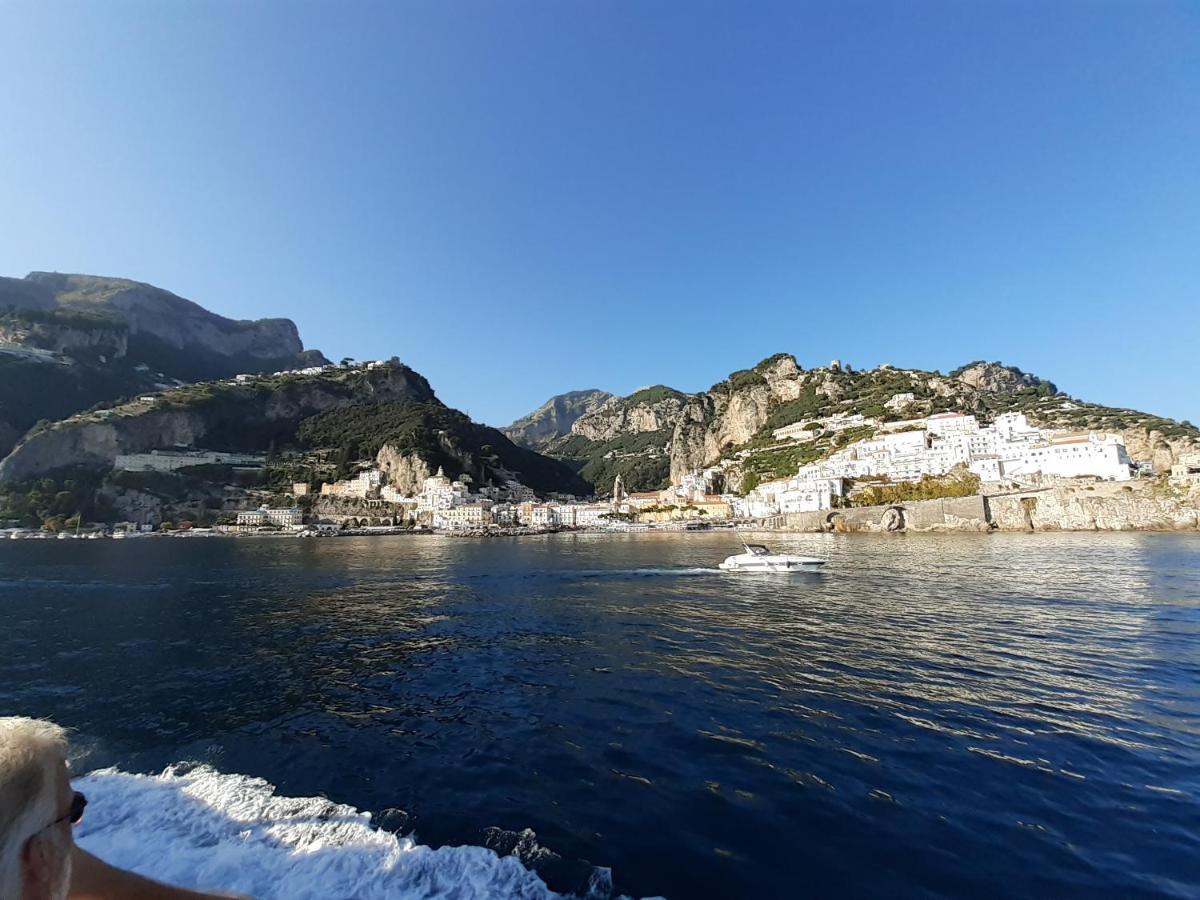 La Parigina - La Casa Al Mare A Maioriアパートメント エクステリア 写真